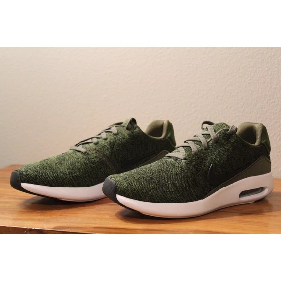 Nike Air Max Modern Flyknit Size 11 - Picture 2 of 8